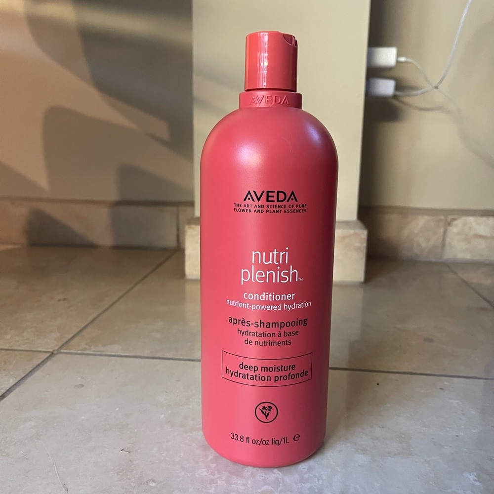 New AVEDA Nutriplenish conditioner deep moisture